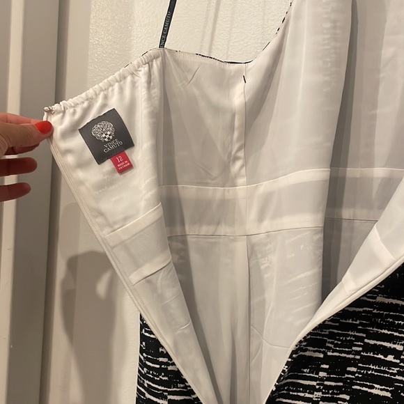 Vince Camuto Black & White Halter Neck Empire Waist Formal Dress SZ12-never worn - Picture 6 of 7